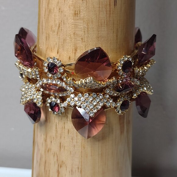 Very Awesome Unique Vintage Chunky Purple Rhinestone Bracelet Missing 2 Stones - Picture 2 of 12